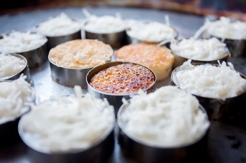 Mengganti Santan dengan Alternatif Nabati di Kue Putu cover